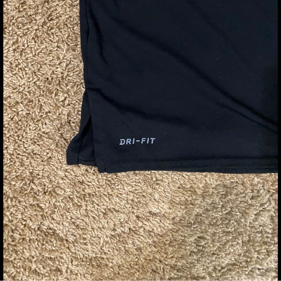 Jordan Men's Black Short Sleeve Tee - Picture 4 of 4